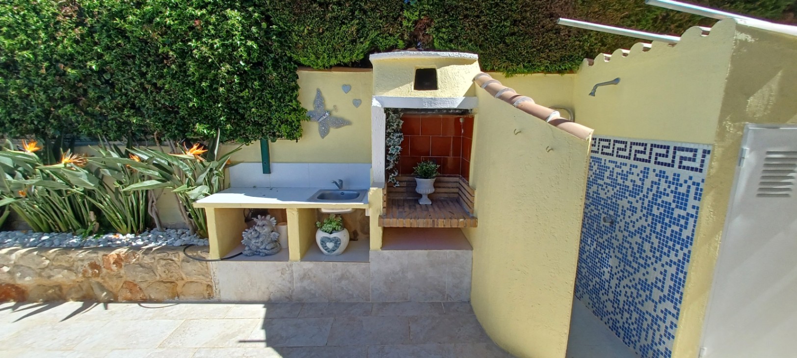 Villa de ensueño en venta en Dénia, con piscina y vistas al Montgó