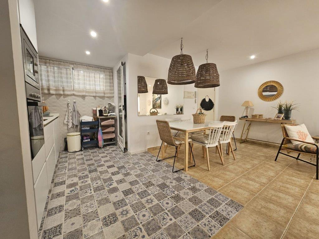 APARTAMENTO PRIMERA LINEA