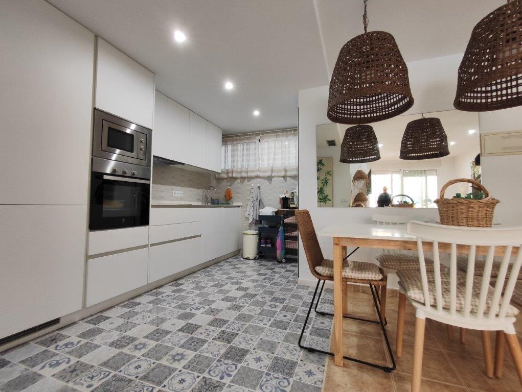 APARTAMENTO PRIMERA LINEA