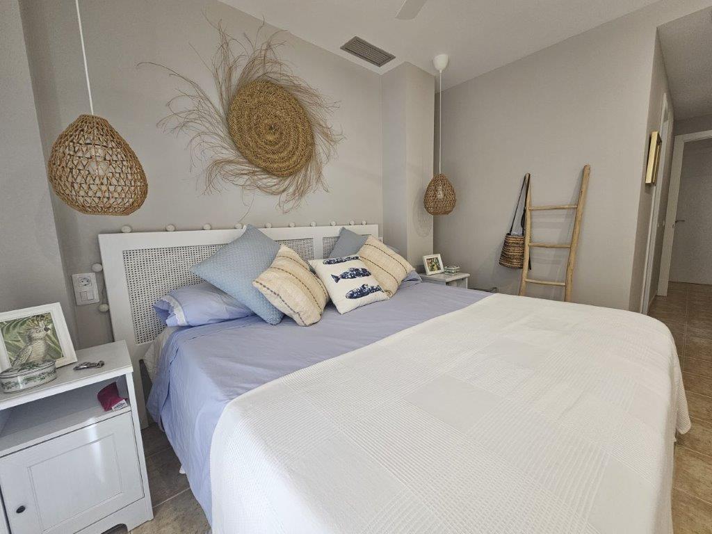 APARTAMENTO PRIMERA LINEA