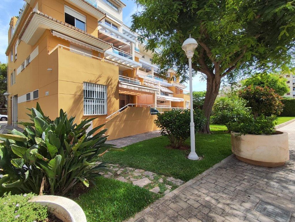 APARTAMENTO PRIMERA LINEA