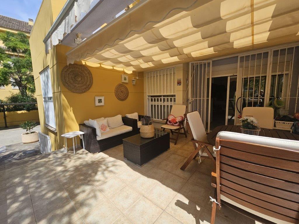 APARTAMENTO PRIMERA LINEA
