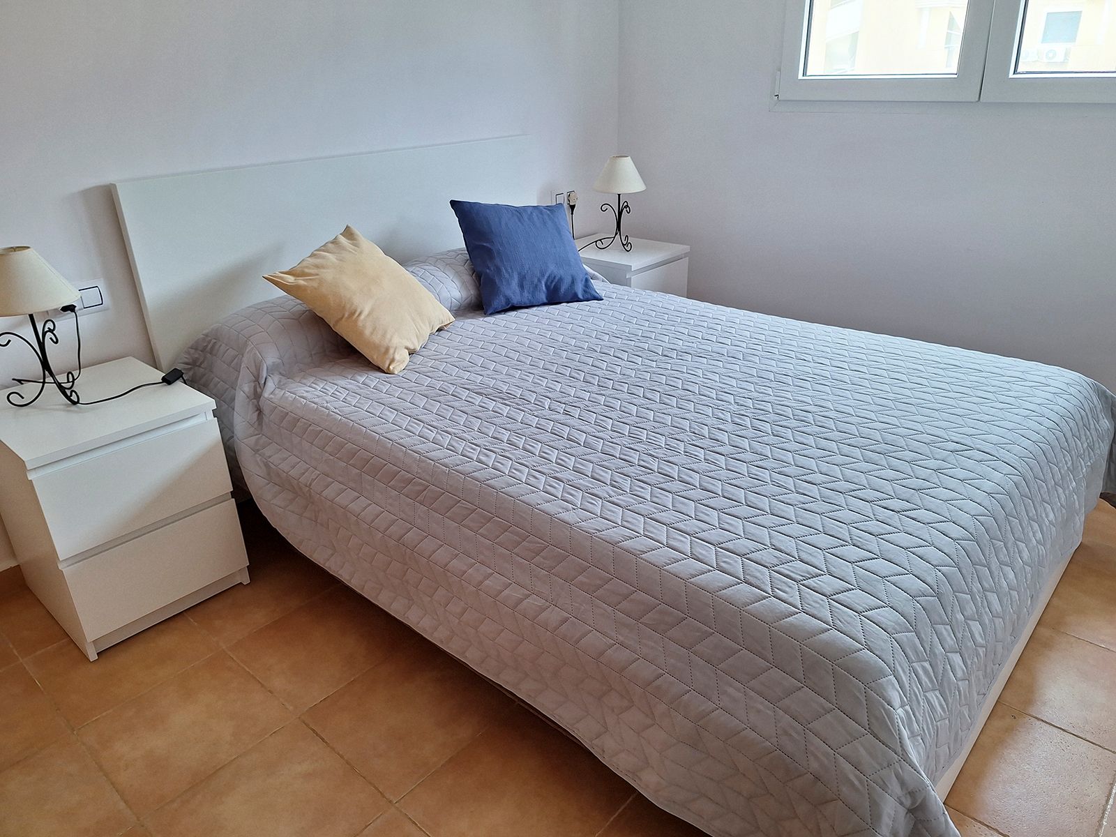 ALQUILER APARTAMENTO MARINAS