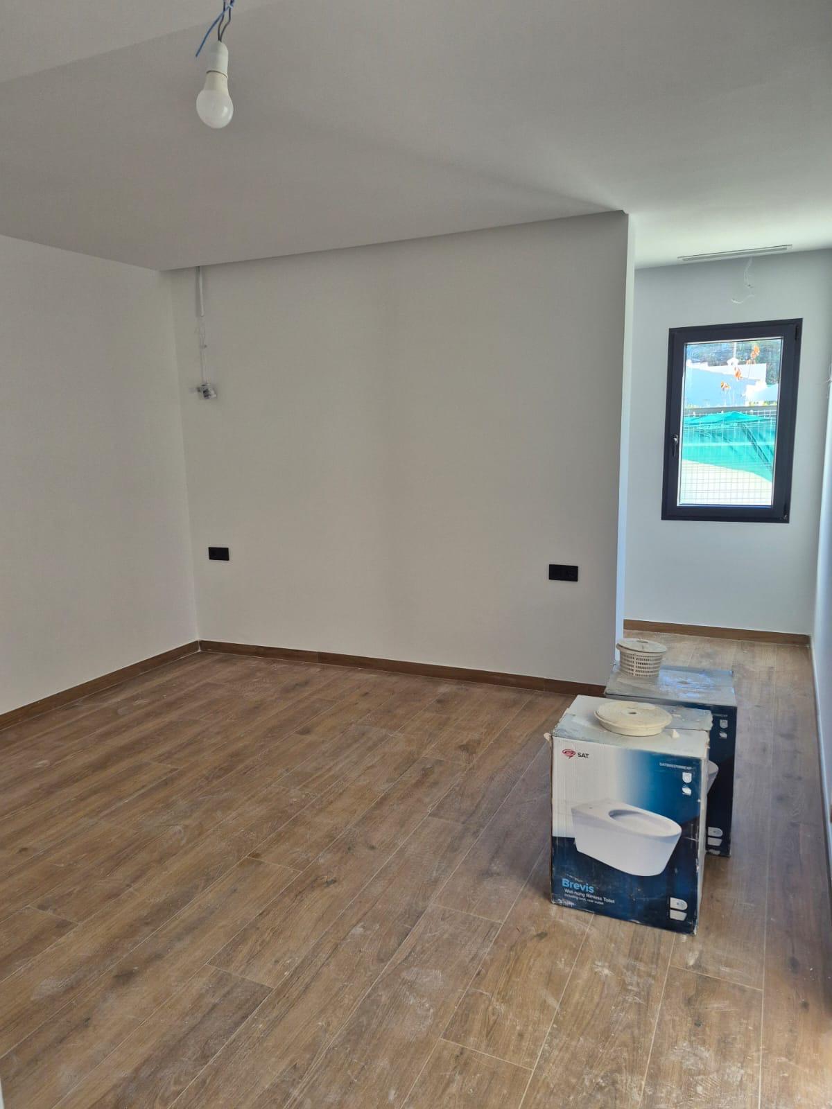 Chalet en venta con 3 dormitorios y piscina en Denia, Alicante