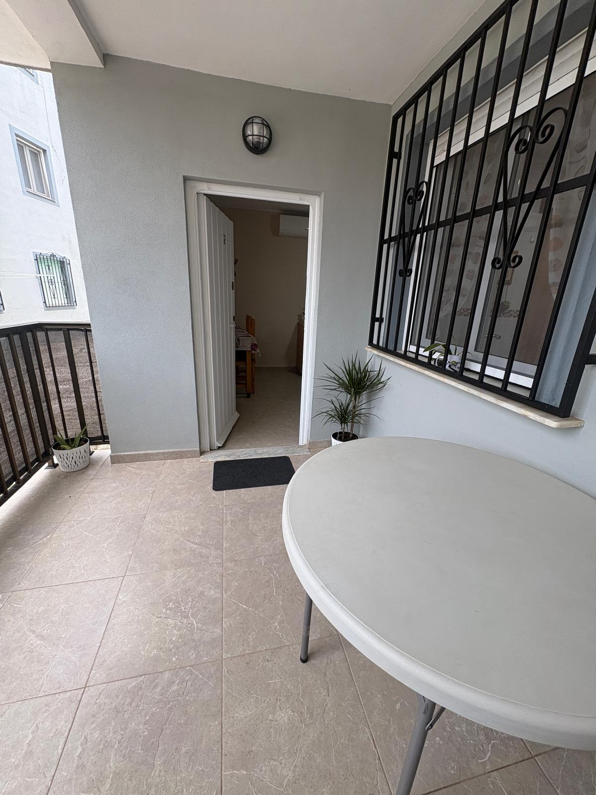 Apartamento en Denia: Alquiler TEMPORAL 2 habitaciones