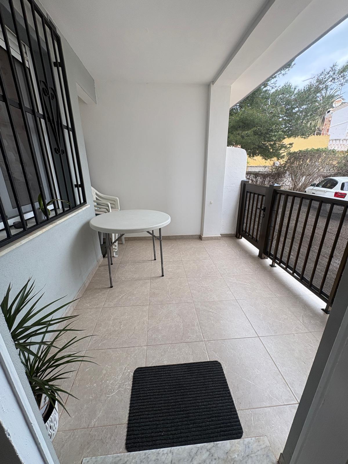 Apartamento en Denia: Alquiler TEMPORAL 2 habitaciones