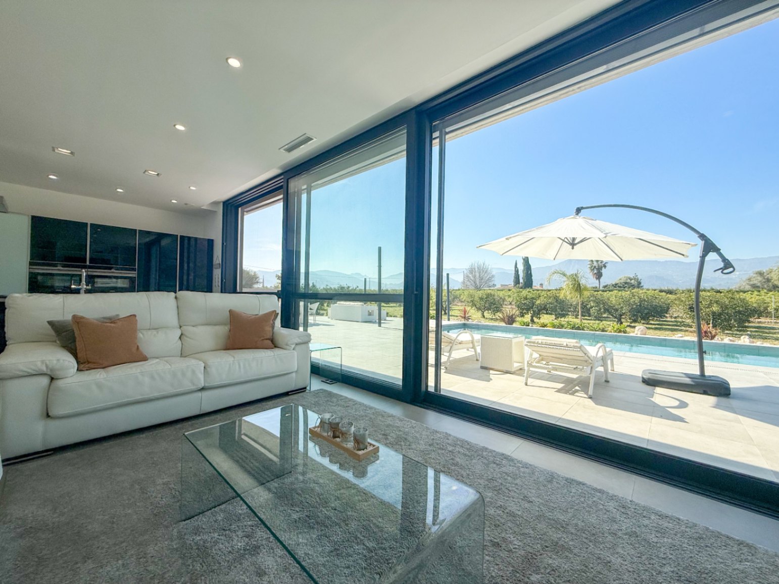 Villa contemporánea de lujo en el Valle de Orba