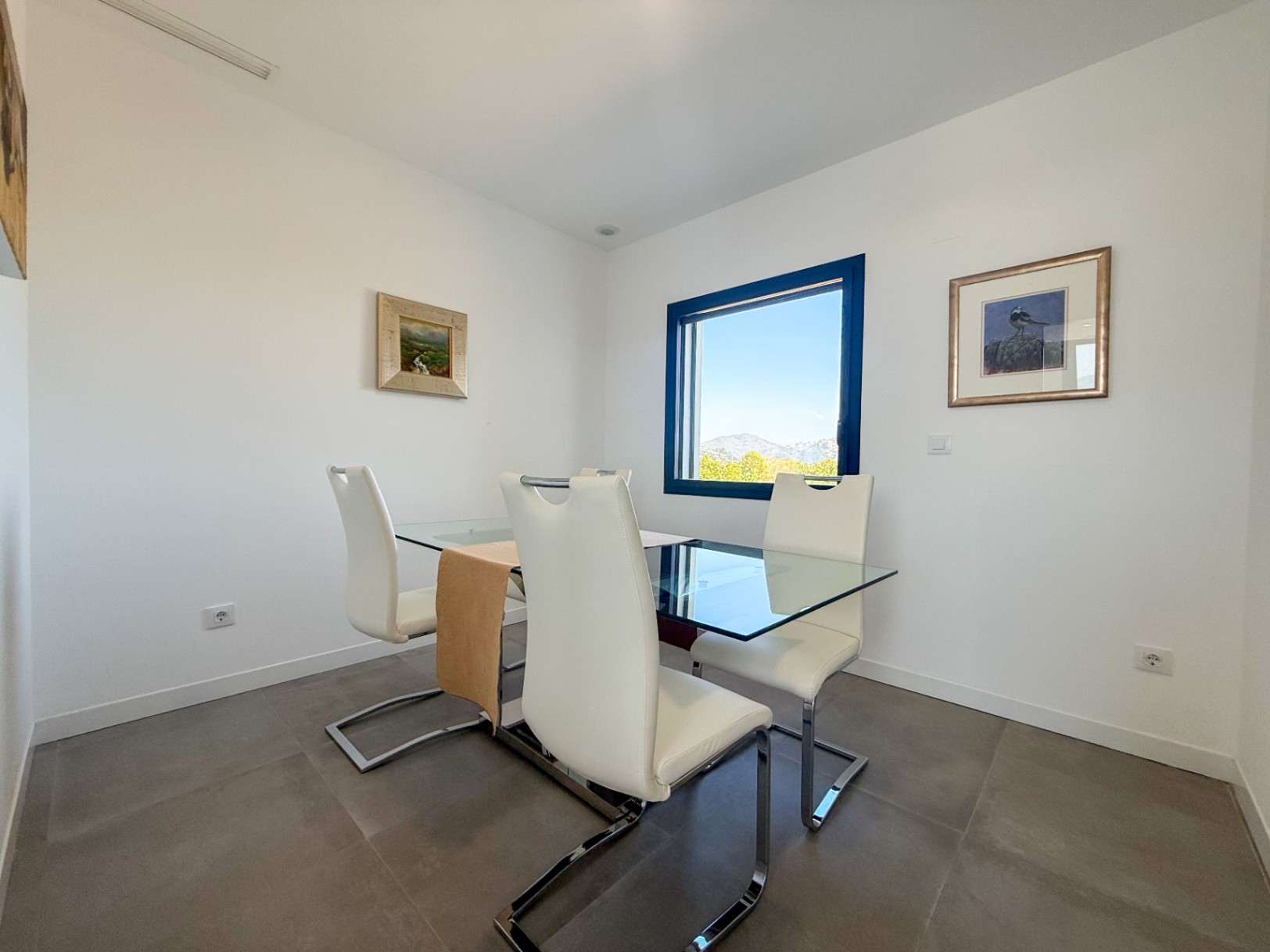 Villa contemporánea de lujo en el Valle de Orba