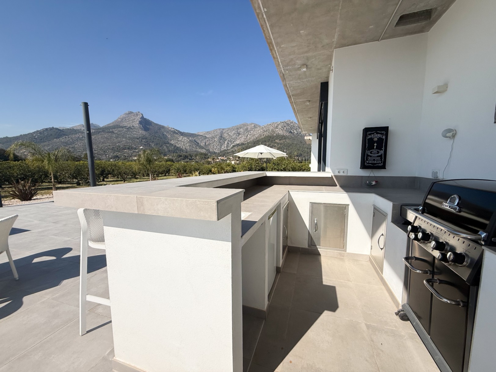 Villa contemporánea de lujo en el Valle de Orba