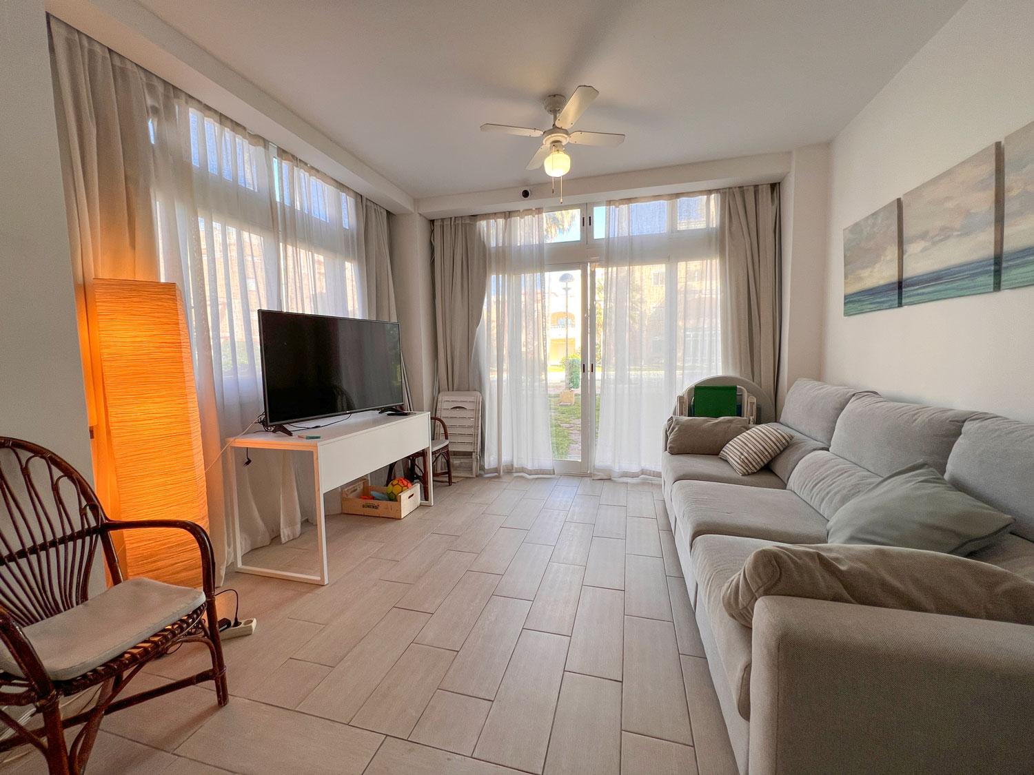 APARTAMENTO PRIMERA LINEA KM 7