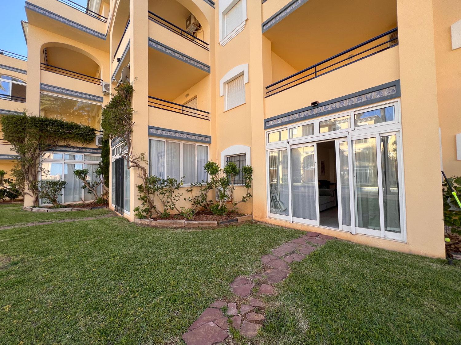 APARTAMENTO PRIMERA LINEA KM 7