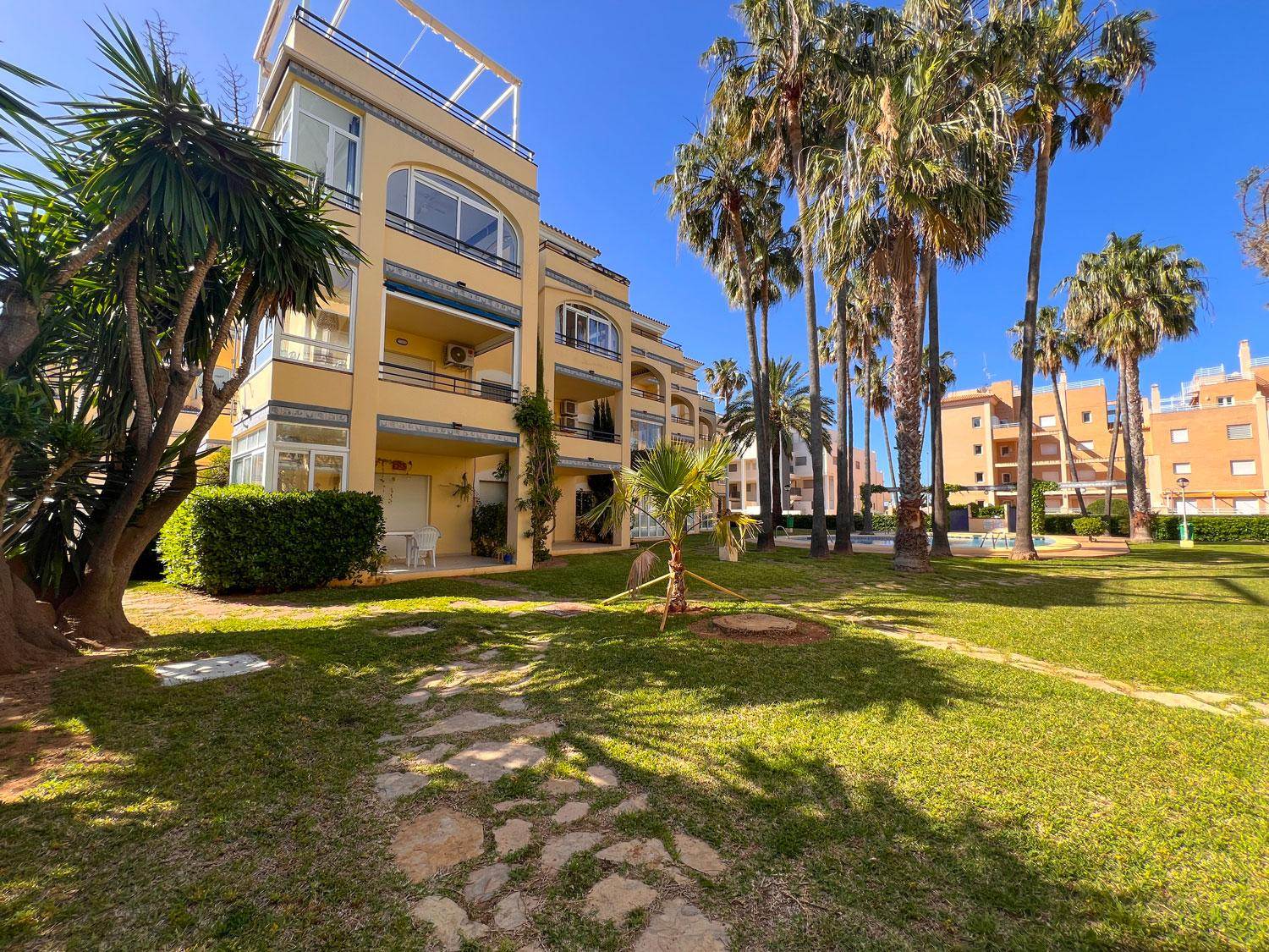APARTAMENTO PRIMERA LINEA KM 7