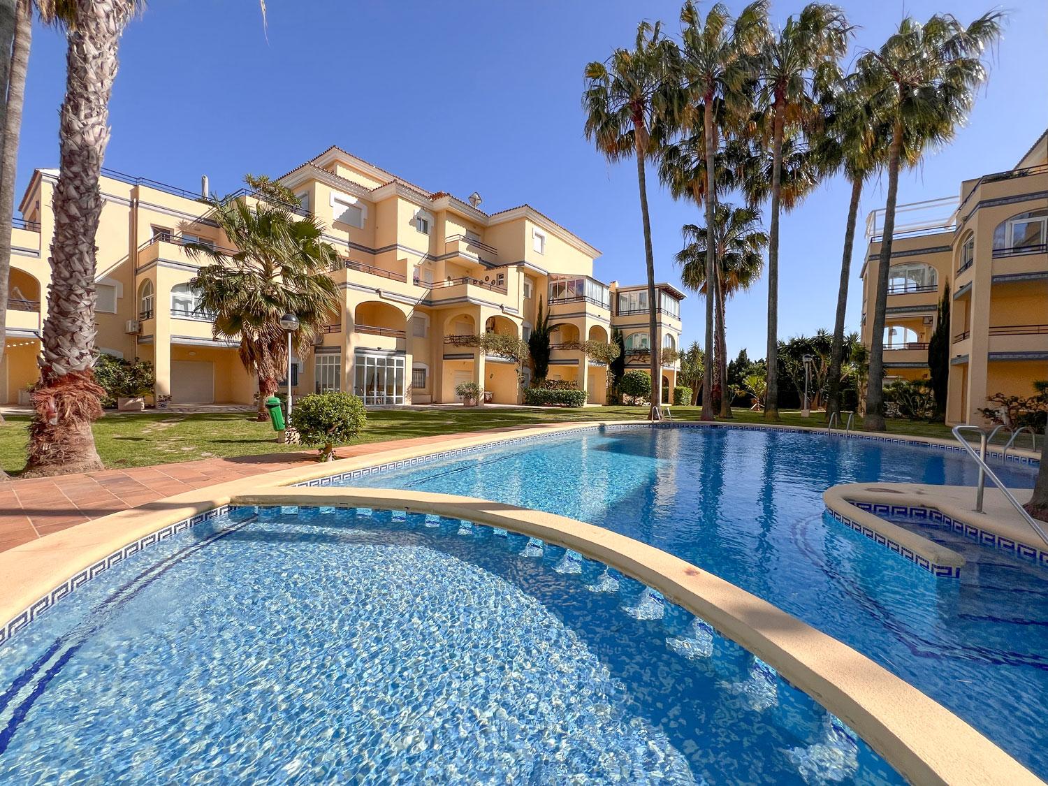 APARTAMENTO PRIMERA LINEA KM 7
