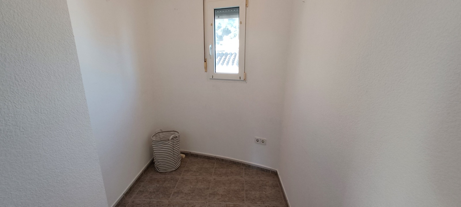 VILLA INDEPENDIENTE EN DENIA
