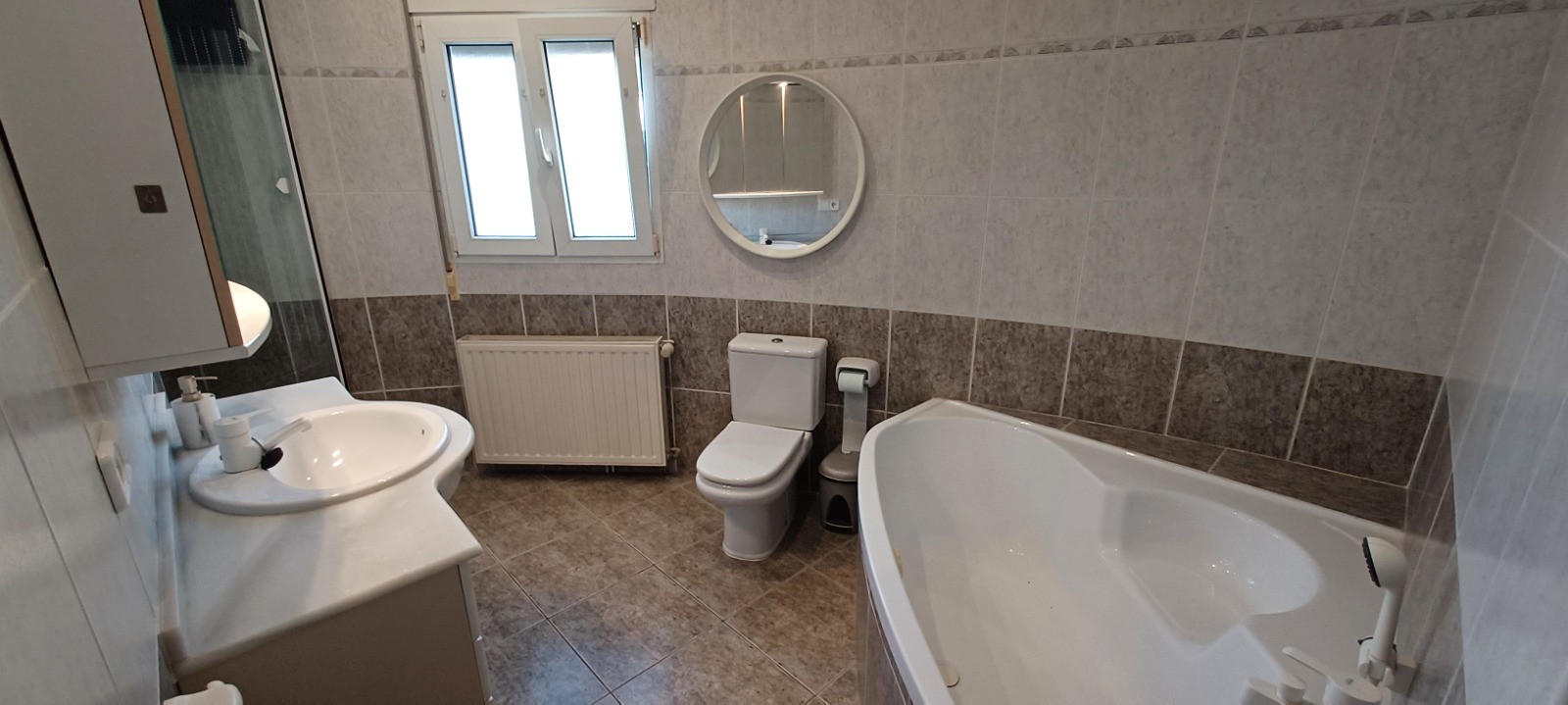 VILLA INDEPENDIENTE EN DENIA