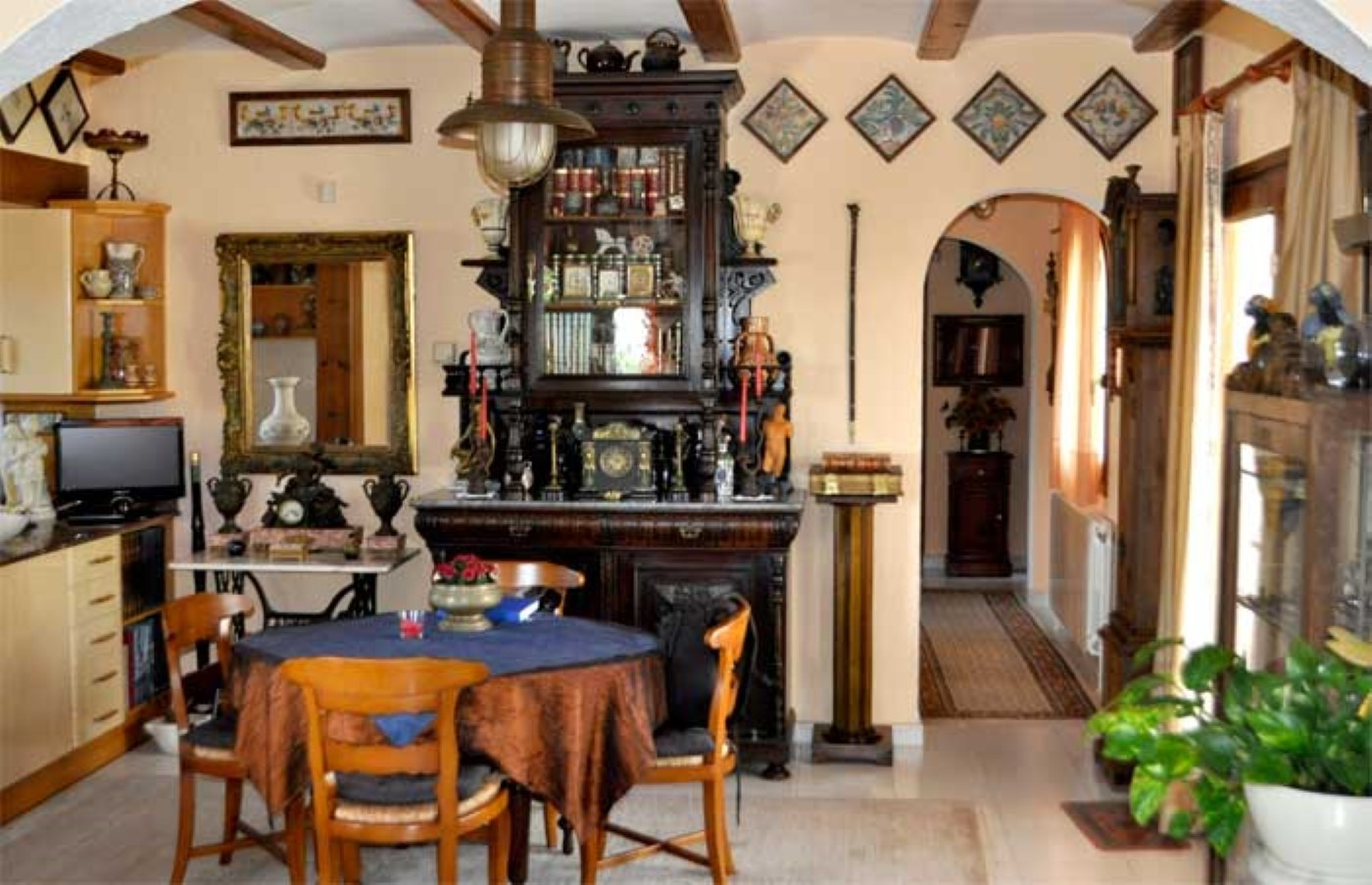 CHALET EN EL MONTGO