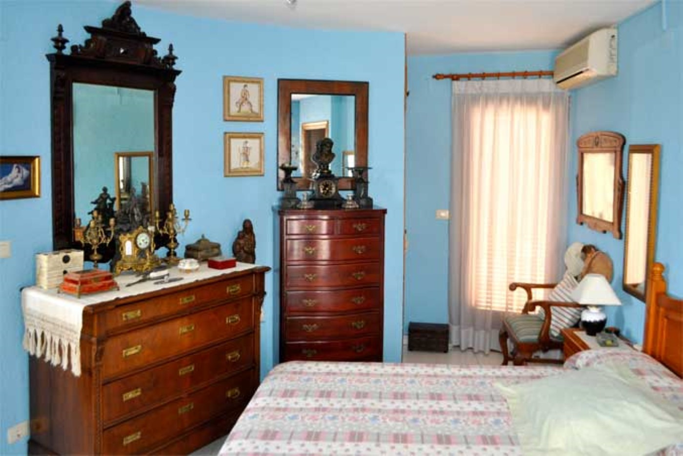 CHALET EN EL MONTGO