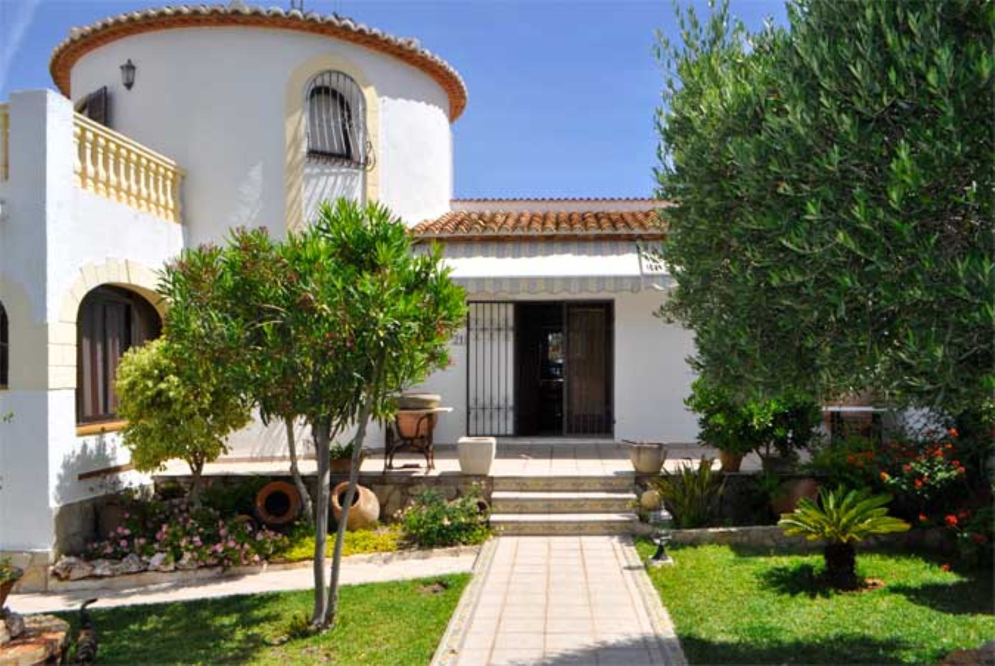 CHALET EN EL MONTGO