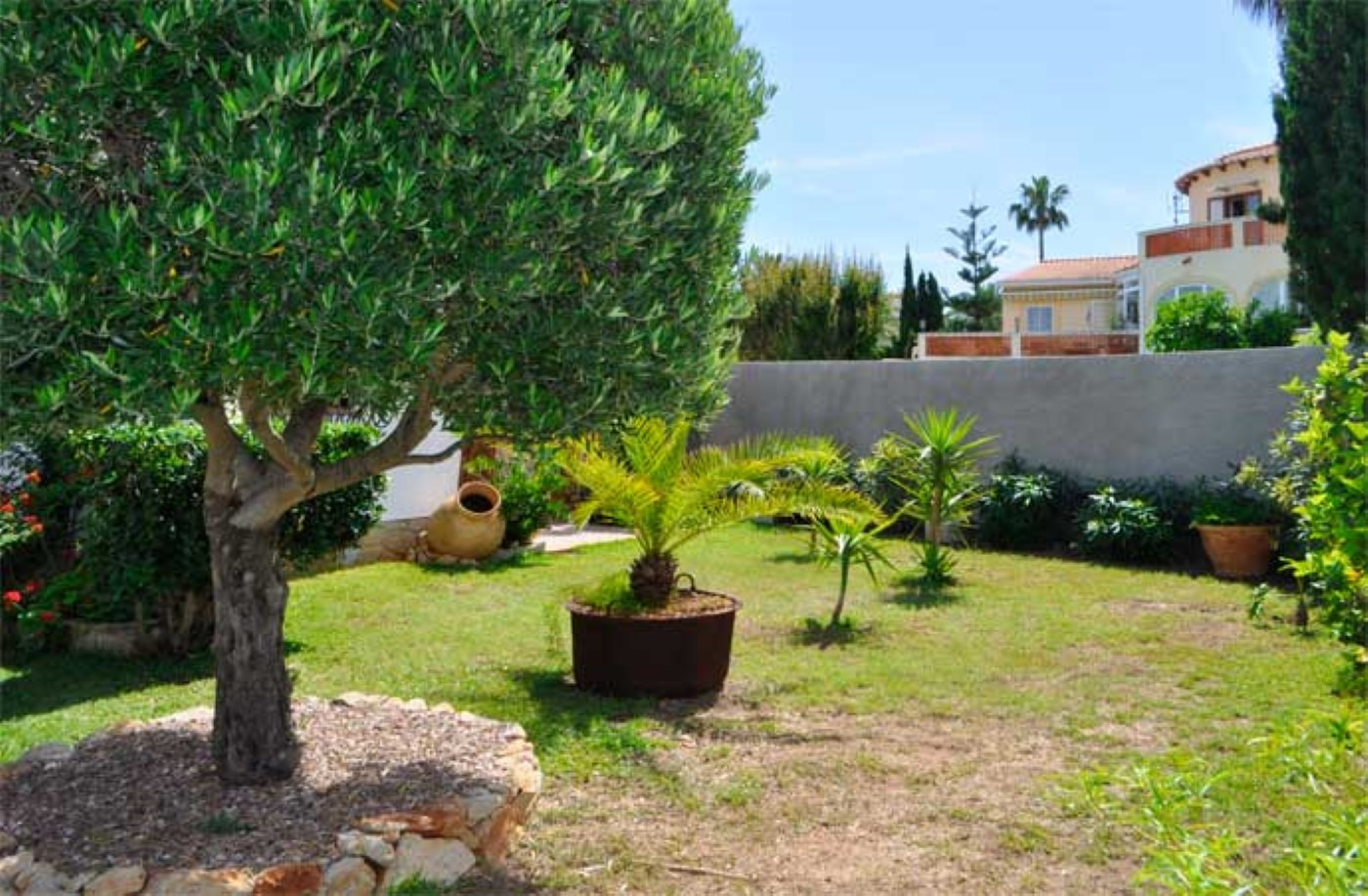 CHALET EN EL MONTGO
