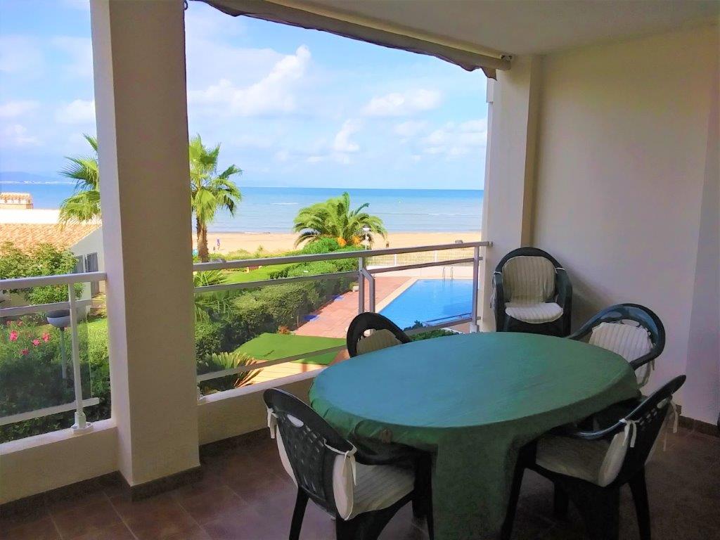 VENTA APARTAMENTO PRIMERA LINEA