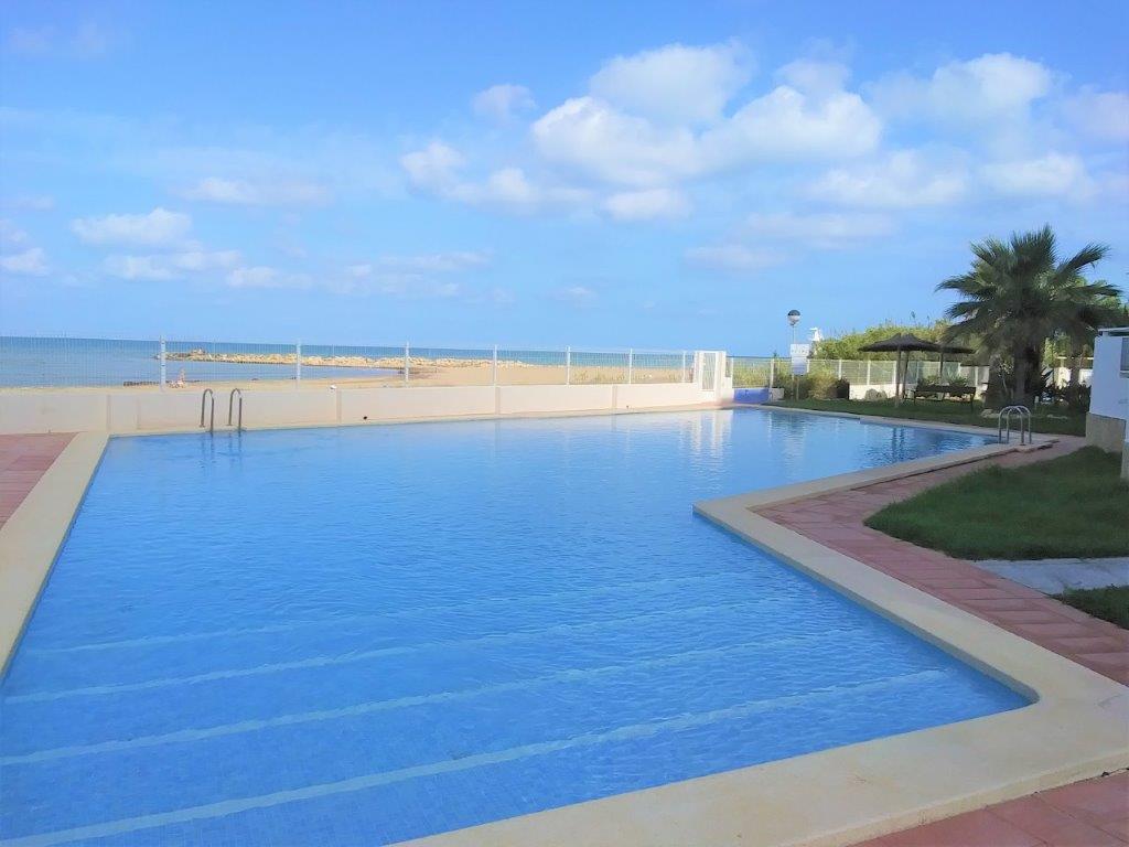 VENTA APARTAMENTO PRIMERA LINEA